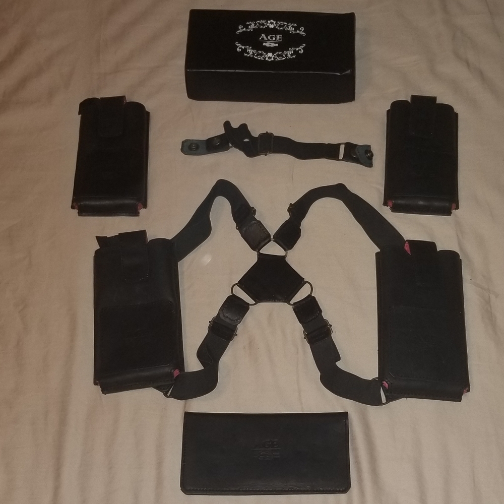 AGE holster Phonester